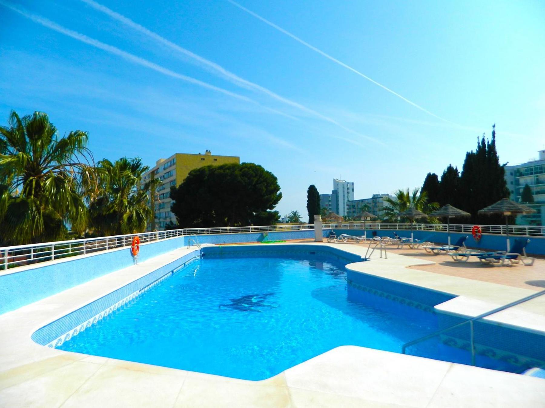 Skysea Benalmadena Puerto Marina Apartment Exterior foto